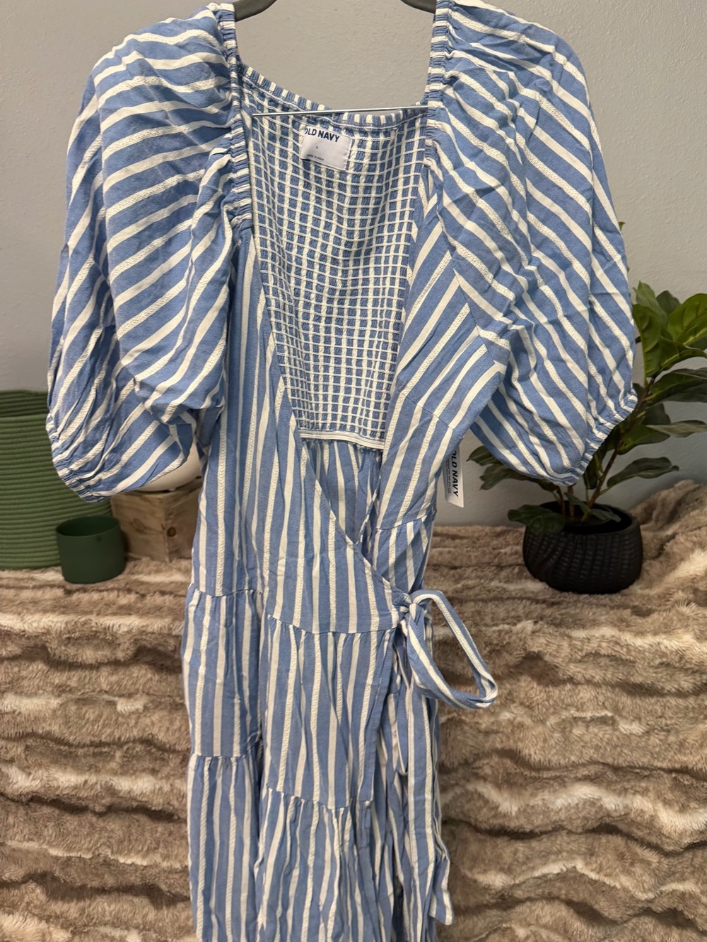 Old Navy NWT Blue and White Striped Wrap Dress